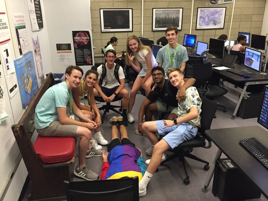 Images/Departments/Summer Academy/Fellows Program/Summer_Academy_2019_c.jpg Summer Academy students hang out.